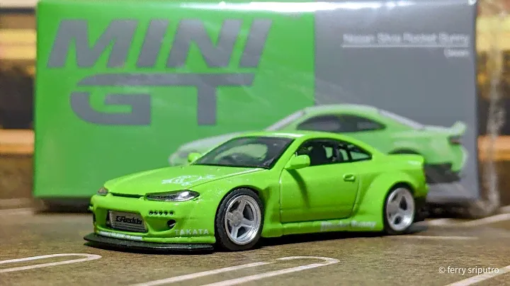 MINI GT No. 500 Nissan Silvia S15 Rocket Bunny Green