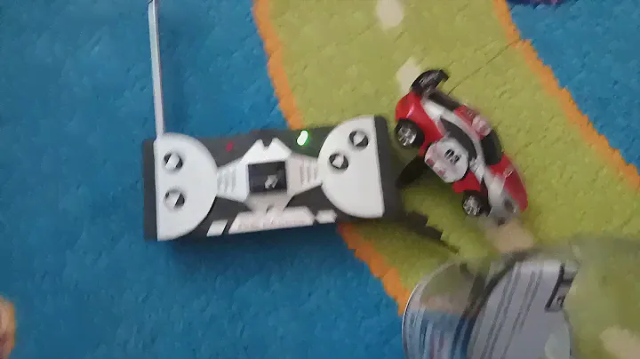 1 : 63 Coke Can Mini RC Racing Car from Gearbest.com