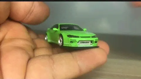 Miniatura Mini GT Nissan Silvia S15 Rocket Bunny Green 1/64